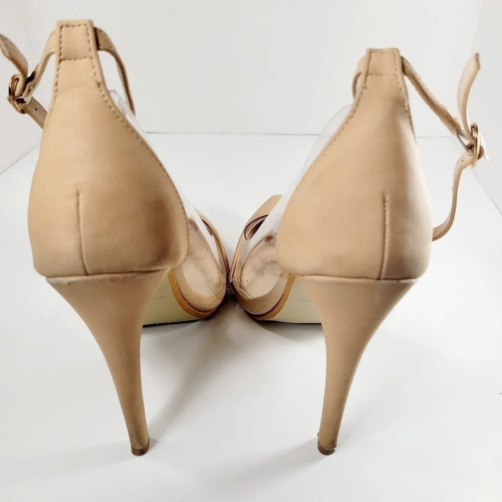 Liliana Women's Nude Stilleto Heels Pumps Size 6.5